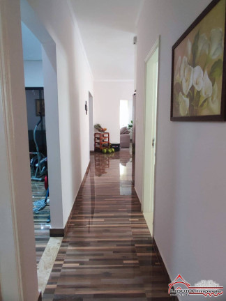 Imagem Casa com 2 Quartos à Venda, 240 m² em Centro - Jacareí Imagem Casa com 2 Quartos à Venda, 240 m² em Centro - Jacareí