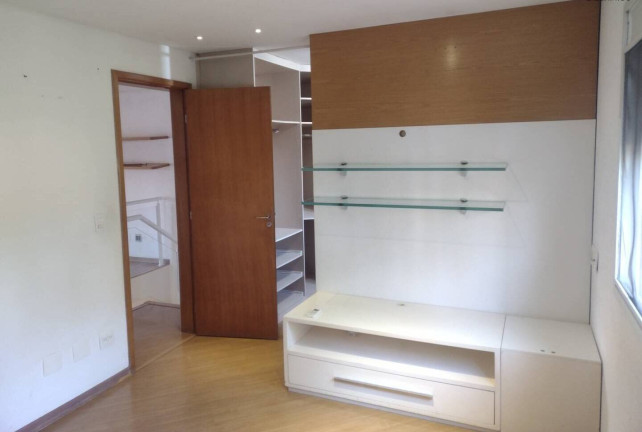 Imagem Casa com 3 Quartos à Venda, 334 m² em Alphaville - Santana De Parnaíba Imagem Casa com 3 Quartos à Venda, 334 m² em Alphaville - Santana De Parnaíba
