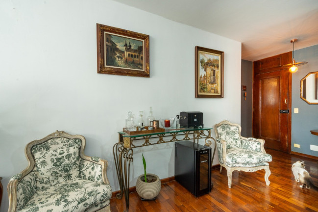 Imagem Apartamento com 3 Quartos à Venda, 130 m² em Itaim Bibi - São Paulo Imagem Apartamento com 3 Quartos à Venda, 130 m² em Itaim Bibi - São Paulo