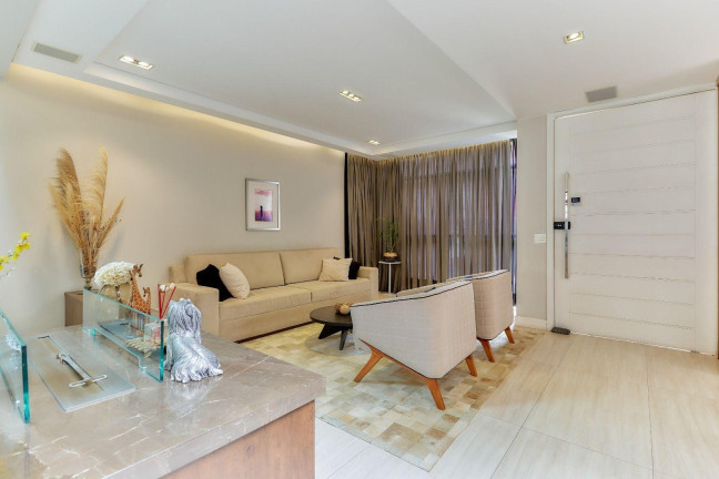 Imagem Casa com 2 Quartos à Venda, 297 m² em Pinheirinho - Curitiba Imagem Casa com 2 Quartos à Venda, 297 m² em Pinheirinho - Curitiba