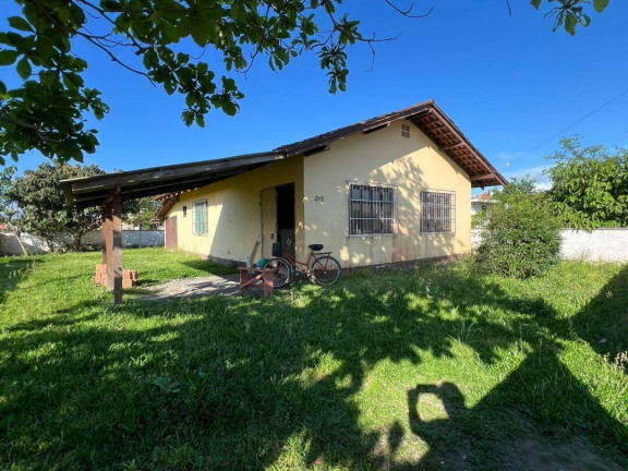 Imagem Casa com 3 Quartos à Venda, 100 m² em Centro - Balneário Barra Do Sul Imagem Casa com 3 Quartos à Venda, 100 m² em Centro - Balneário Barra Do Sul