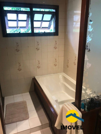 Imagem Casa com 3 Quartos à Venda, 180 m² em Itaipu - Niterói Imagem Casa com 3 Quartos à Venda, 180 m² em Itaipu - Niterói