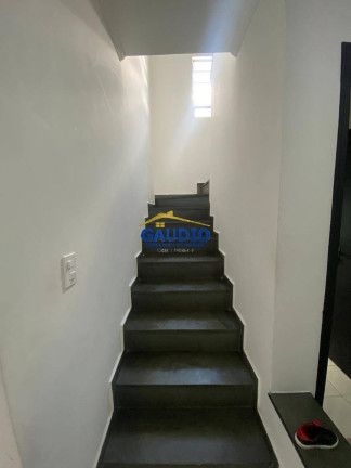 Imagem Casa com 3 Quartos à Venda, 271 m² em Campo Limpo - São Paulo Imagem Casa com 3 Quartos à Venda, 271 m² em Campo Limpo - São Paulo