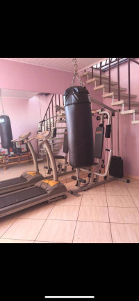 Imagem Casa com 3 Quartos à Venda, 350 m² em Taboão - Diadema Imagem Casa com 3 Quartos à Venda, 350 m² em Taboão - Diadema