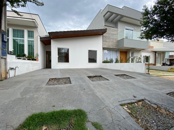 Casa com 3 Quartos à Venda, 100 m² em Horto Florestal - Sorocaba
