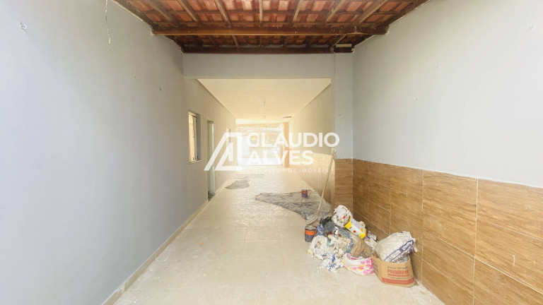 Imagem Casa com 5 Quartos à Venda, 300 m² em Conceição - Feira De Santana Imagem Casa com 5 Quartos à Venda, 300 m² em Conceição - Feira De Santana
