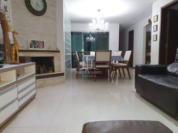 Imagem Casa com 3 Quartos à Venda, 228 m² em Vila Magini - Mauá