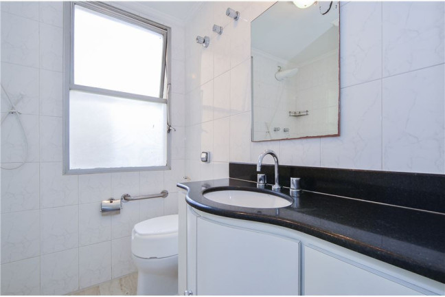 Imagem Apartamento com 2 Quartos à Venda, 109 m² em Moema - São Paulo