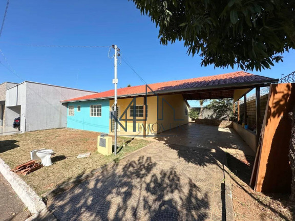 Casa de Condomínio com 4 Quartos à Venda, 220 m² em Condomínio Amin Camargo - Goiânia
