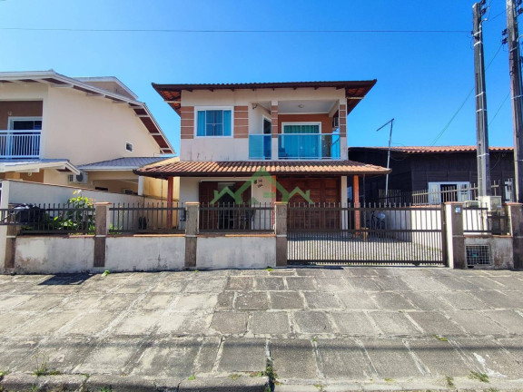 Sobrado com 3 Quartos à Venda, 288 m² em Costeira - Balneário Barra Do Sul