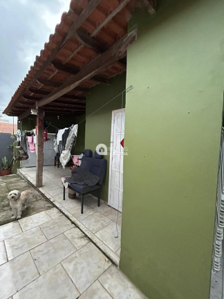 Imagem Casa com 4 Quartos à Venda, 110 m²