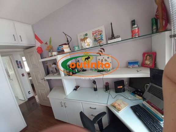 Imagem Apartamento com 3 Quartos à Venda, 105 m² em Tijuca - Rio De Janeiro Imagem Apartamento com 3 Quartos à Venda, 105 m² em Tijuca - Rio De Janeiro