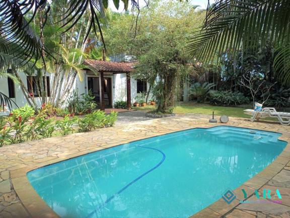Casa com 6 Quartos à Venda, 1.070 m² em Perequê-mirim - Ubatuba