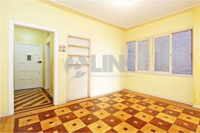 Imagem Apartamento com 2 Quartos à Venda, 67 m² em Santana - Porto Alegre