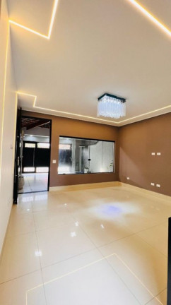 Imagem Casa com 3 Quartos à Venda, 116 m² em Caiçara - Praia Grande Imagem Casa com 3 Quartos à Venda, 116 m² em Caiçara - Praia Grande