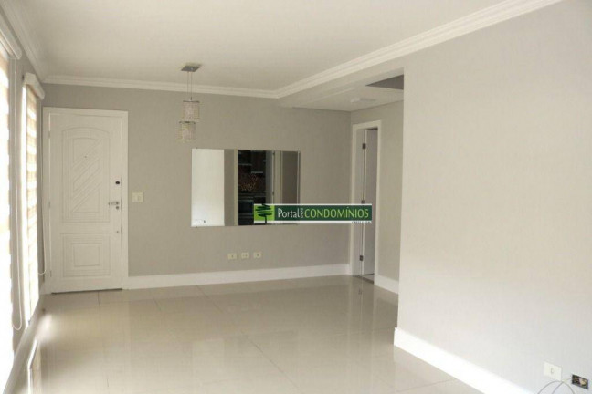 Imagem Sobrado com 3 Quartos à Venda, 115 m² em Santa Cândida - Curitiba