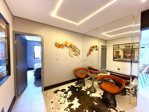 Imagem Cobertura com 3 Quartos à Venda, 220 m² em Pitangueiras - Guarujá