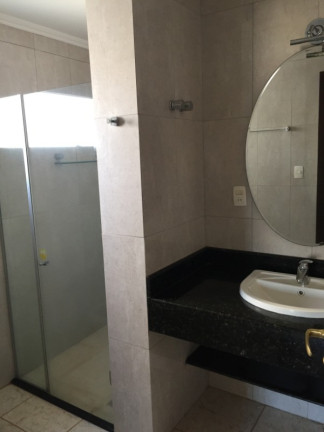 Imagem Apartamento com 3 Quartos à Venda, 246 m² em Centro - Dourados