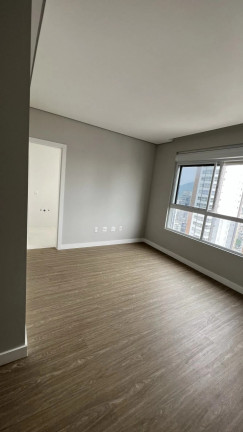 Imagem Apartamento com 4 Quartos à Venda, 143 m² em Centro - Balneário Camboriú Imagem Apartamento com 4 Quartos à Venda, 143 m² em Centro - Balneário Camboriú