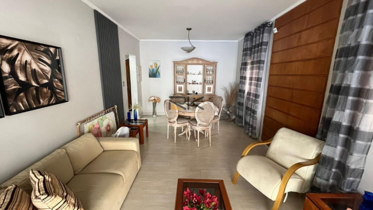 Imagem Casa com 4 Quartos à Venda, 250 m² em Centro - Ubatuba