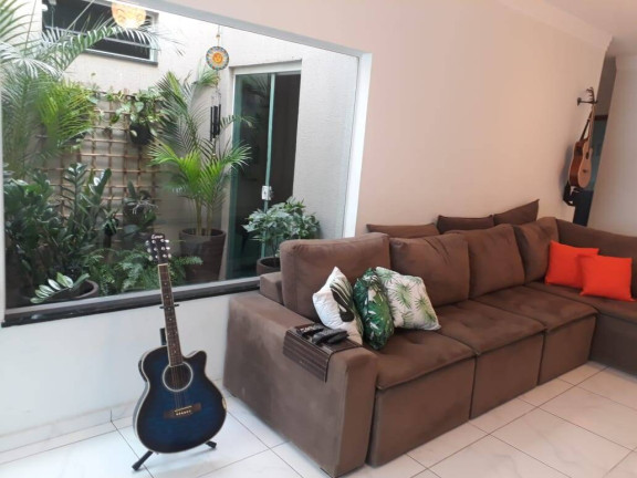 Imagem Casa com 3 Quartos à Venda, 87 m² em Horto Florestal - Sorocaba Imagem Casa com 3 Quartos à Venda, 87 m² em Horto Florestal - Sorocaba