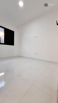 Imagem Casa com 2 Quartos à Venda, 55 m² em Maracanã - Praia Grande Imagem Casa com 2 Quartos à Venda, 55 m² em Maracanã - Praia Grande