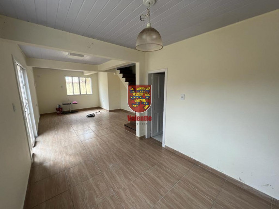 Imagem Casa com 3 Quartos à Venda, em Centro - Florianópolis Imagem Casa com 3 Quartos à Venda, em Centro - Florianópolis