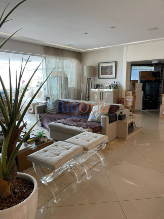 Imagem Apartamento com 3 Quartos à Venda, 220 m² em Barra Da Tijuca - Rio De Janeiro