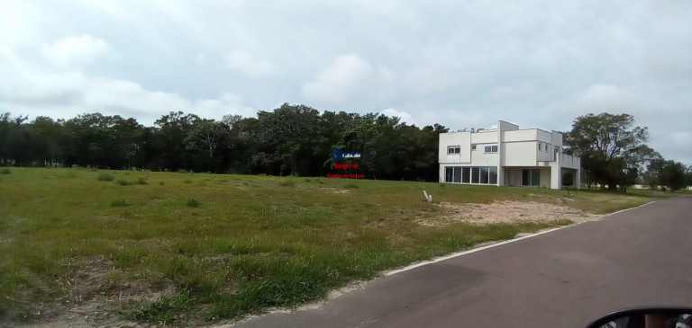 Imagem Terreno à Venda, 529 m² em Centro - Arroio Do Sal