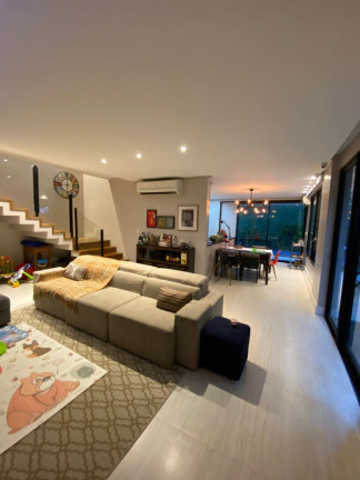 Imagem Casa com 3 Quartos à Venda, 230 m² em Aleixo - Manaus Imagem Casa com 3 Quartos à Venda, 230 m² em Aleixo - Manaus