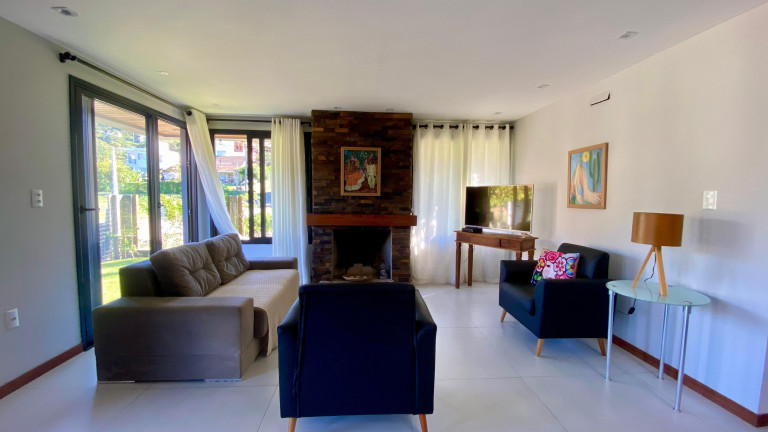 Imagem Casa com 3 Quartos à Venda, 147 m² em Ferraz - Garopaba