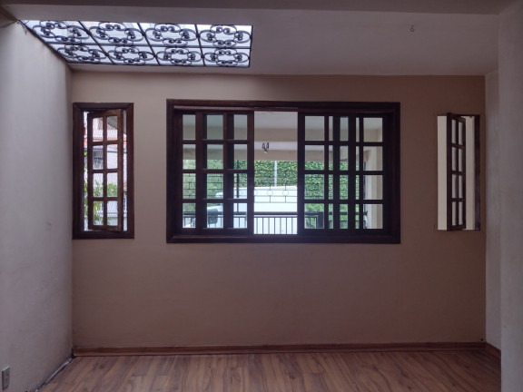 Imagem Casa com 3 Quartos à Venda, 347 m² em Parque Monte Alegre - Taboão Da Serra