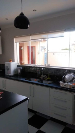 Imagem Casa de Condomínio com 3 Quartos à Venda, 300 m² em Centro - Araçoiaba Da Serra