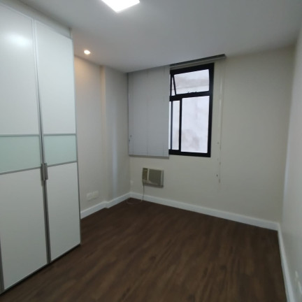 Imagem Imóvel com 3 Quartos à Venda, 130 m² em Boa Viagem - Niterói Imagem Imóvel com 3 Quartos à Venda, 130 m² em Boa Viagem - Niterói
