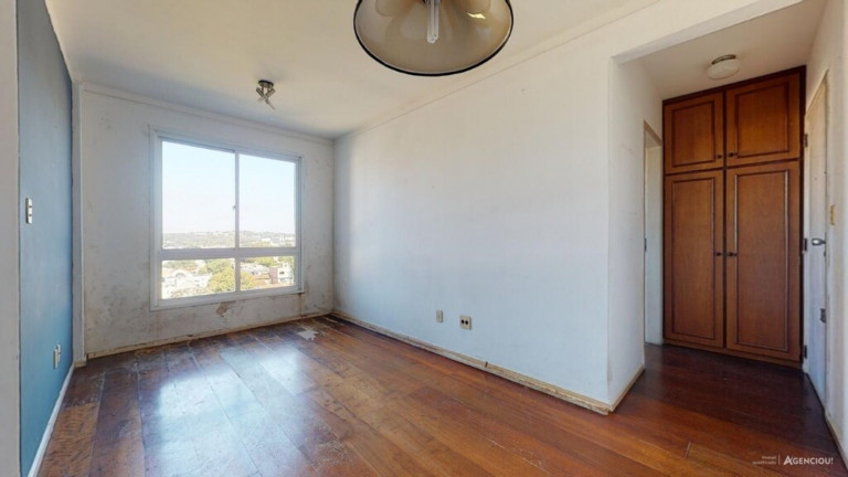 Imagem Imóvel com 2 Quartos à Venda, 57 m² em Cavalhada - Porto Alegre