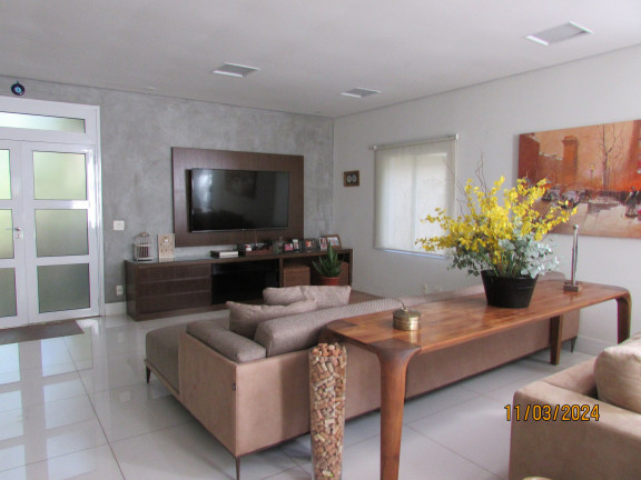 Imagem Casa com 3 Quartos à Venda, 300 m² em Granja Viana - Cotia Imagem Casa com 3 Quartos à Venda, 300 m² em Granja Viana - Cotia