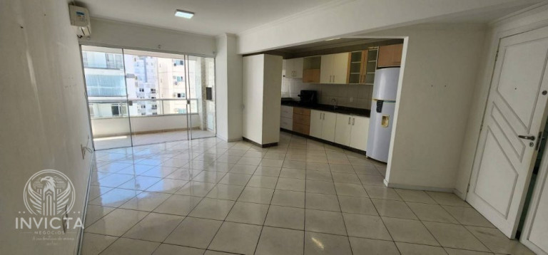 Imagem Apartamento com 3 Quartos à Venda, 102 m² em Centro - Balneário Camboriú Imagem Apartamento com 3 Quartos à Venda, 102 m² em Centro - Balneário Camboriú