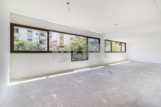 Imagem Apartamento com 3 Quartos à Venda, 169 m² em Petrópolis - Porto Alegre Imagem Apartamento com 3 Quartos à Venda, 169 m² em Petrópolis - Porto Alegre