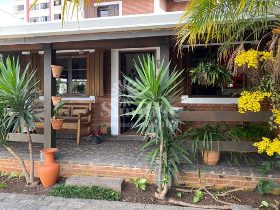 Imagem Casa com 3 Quartos à Venda, 293 m² em Vila Rosália - Guarulhos Imagem Casa com 3 Quartos à Venda, 293 m² em Vila Rosália - Guarulhos