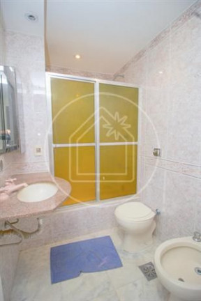 Imagem Cobertura com 3 Quartos à Venda, 20.200 m² em Leblon - Rio De Janeiro Imagem Cobertura com 3 Quartos à Venda, 20.200 m² em Leblon - Rio De Janeiro