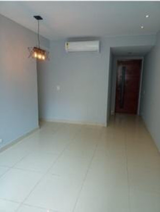 Imagem Imóvel com 3 Quartos à Venda, 90 m² em Icaraí - Niterói Imagem Imóvel com 3 Quartos à Venda, 90 m² em Icaraí - Niterói