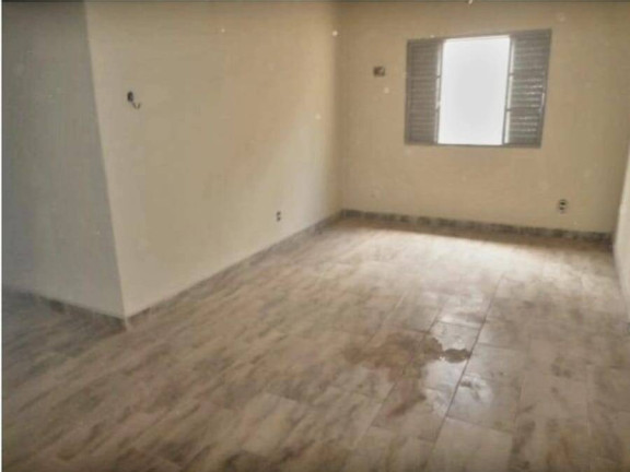 Imagem Casa com 3 Quartos à Venda, 360 m² em Centro Sul - Várzea Grande Imagem Casa com 3 Quartos à Venda, 360 m² em Centro Sul - Várzea Grande