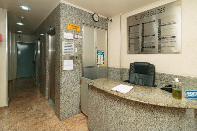 Imagem Apartamento com 3 Quartos à Venda, 71 m² em Centro Histórico - Porto Alegre Imagem Apartamento com 3 Quartos à Venda, 71 m² em Centro Histórico - Porto Alegre
