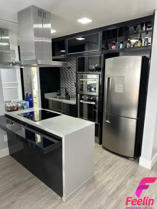 Imagem Apartamento com 3 Quartos à Venda, 113 m² em Estreito - Florianópolis Imagem Apartamento com 3 Quartos à Venda, 113 m² em Estreito - Florianópolis