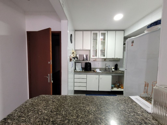 Imagem Apartamento com 2 Quartos à Venda, 72 m² em Tombo - Guarujá