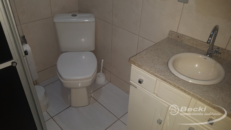 Imagem Casa com 3 Quartos à Venda, 139 m² em Petrópolis - Joinville Imagem Casa com 3 Quartos à Venda, 139 m² em Petrópolis - Joinville