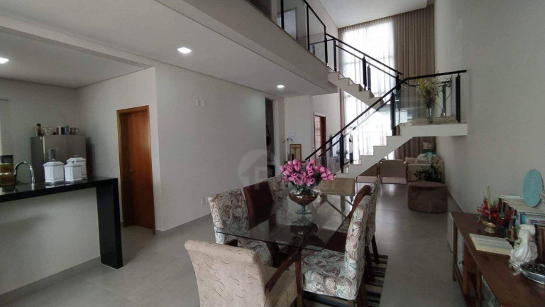 Imagem Casa com 3 Quartos à Venda, 200 m² em Piemonte - Indaiatuba Imagem Casa com 3 Quartos à Venda, 200 m² em Piemonte - Indaiatuba