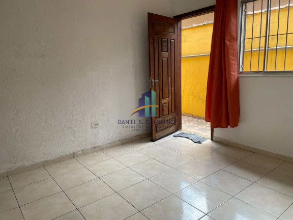 Imagem Casa com 1 Quarto à Venda, 30 m² em Maracanã - Praia Grande Imagem Casa com 1 Quarto à Venda, 30 m² em Maracanã - Praia Grande