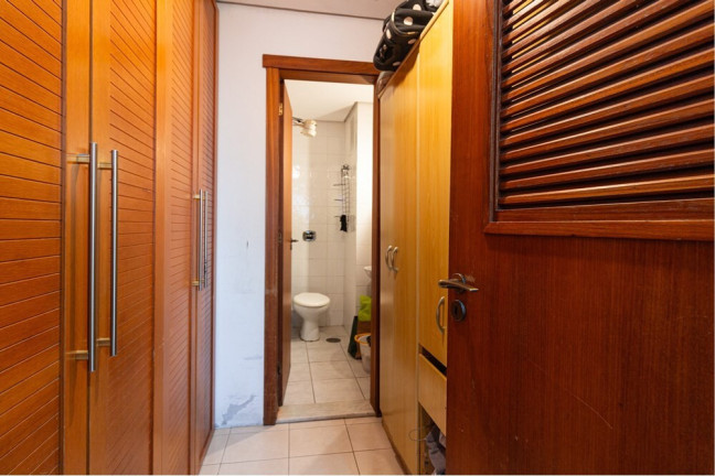 Imagem Cobertura com 4 Quartos à Venda, 330 m² em Petrópolis - Porto Alegre Imagem Cobertura com 4 Quartos à Venda, 330 m² em Petrópolis - Porto Alegre