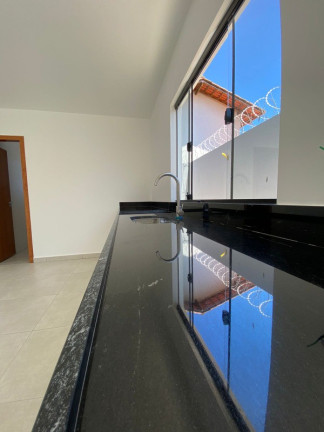 Imagem Sobrado com 3 Quartos à Venda, 130 m² em Parque Jacaraipe - Serra Imagem Sobrado com 3 Quartos à Venda, 130 m² em Parque Jacaraipe - Serra